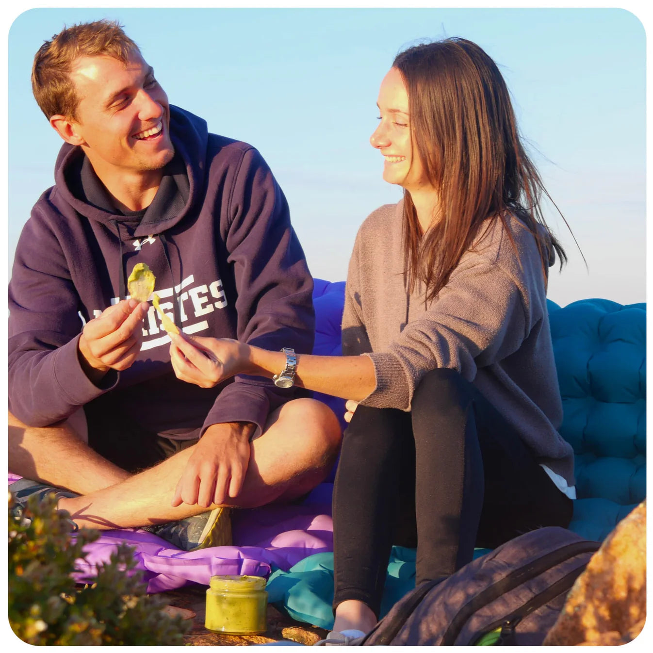 π Buy 2, Get 1 FREE : COZIYA INFLATABLE MATTRESS