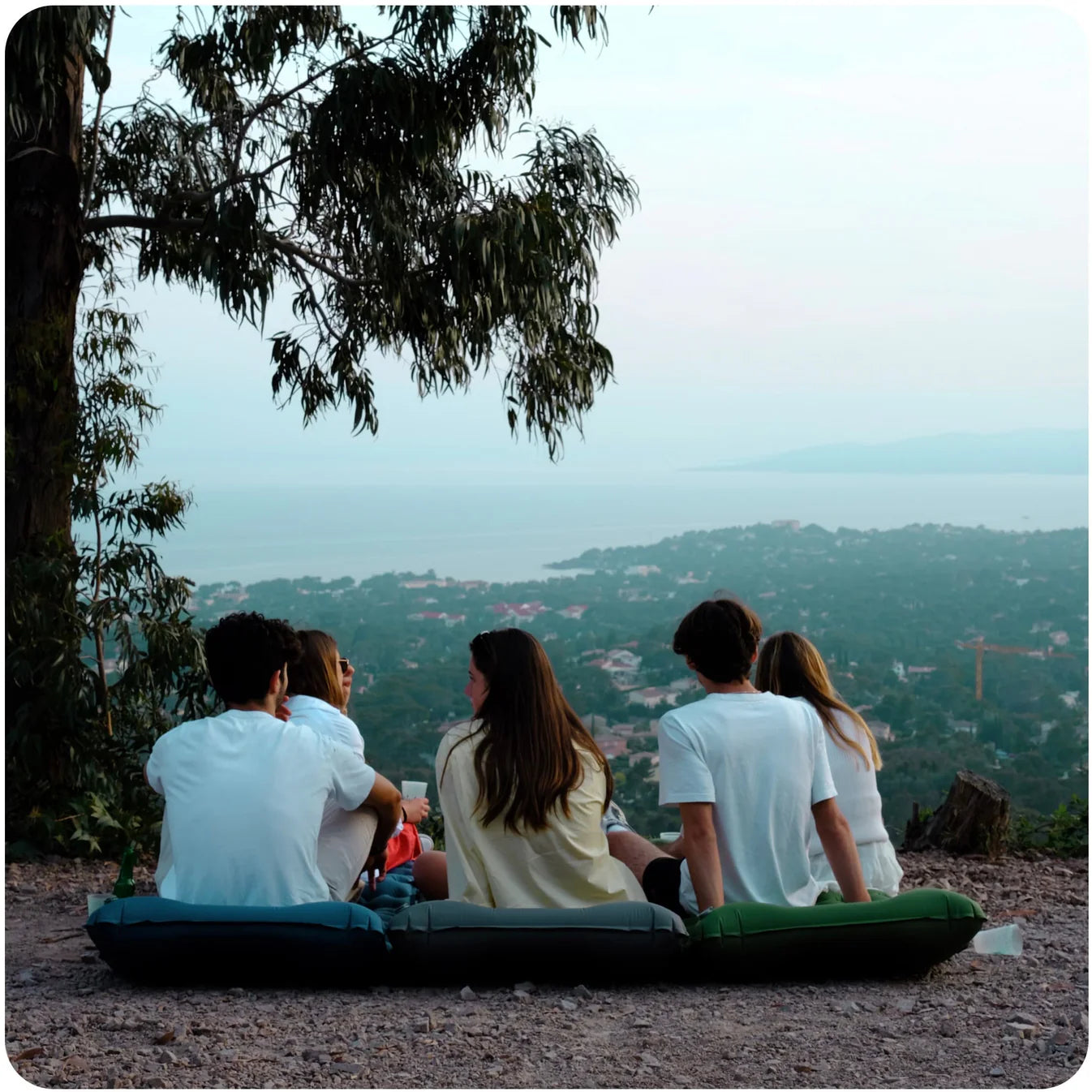 π Buy 2, Get 1 FREE : COZIYA INFLATABLE MATTRESS